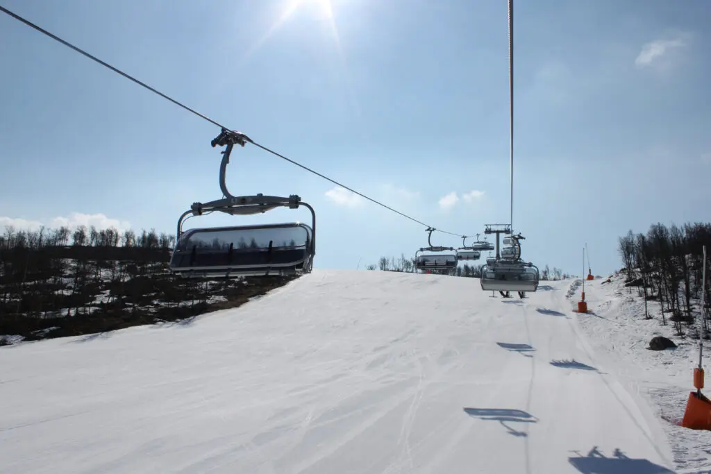 Geilo slope with ski lift