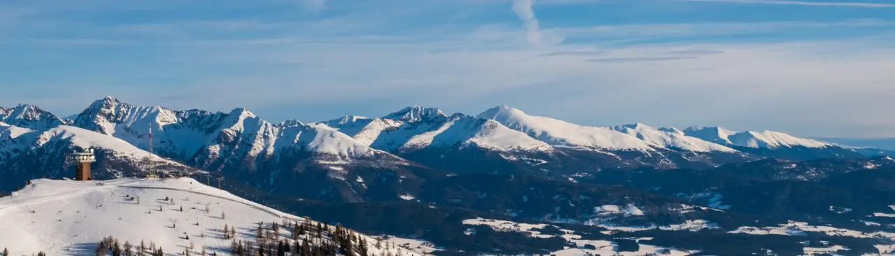 Ski slope in winter at Lungau Grosseck-Speiereck resort, Mauterndorf and S.Martin area, Austria.