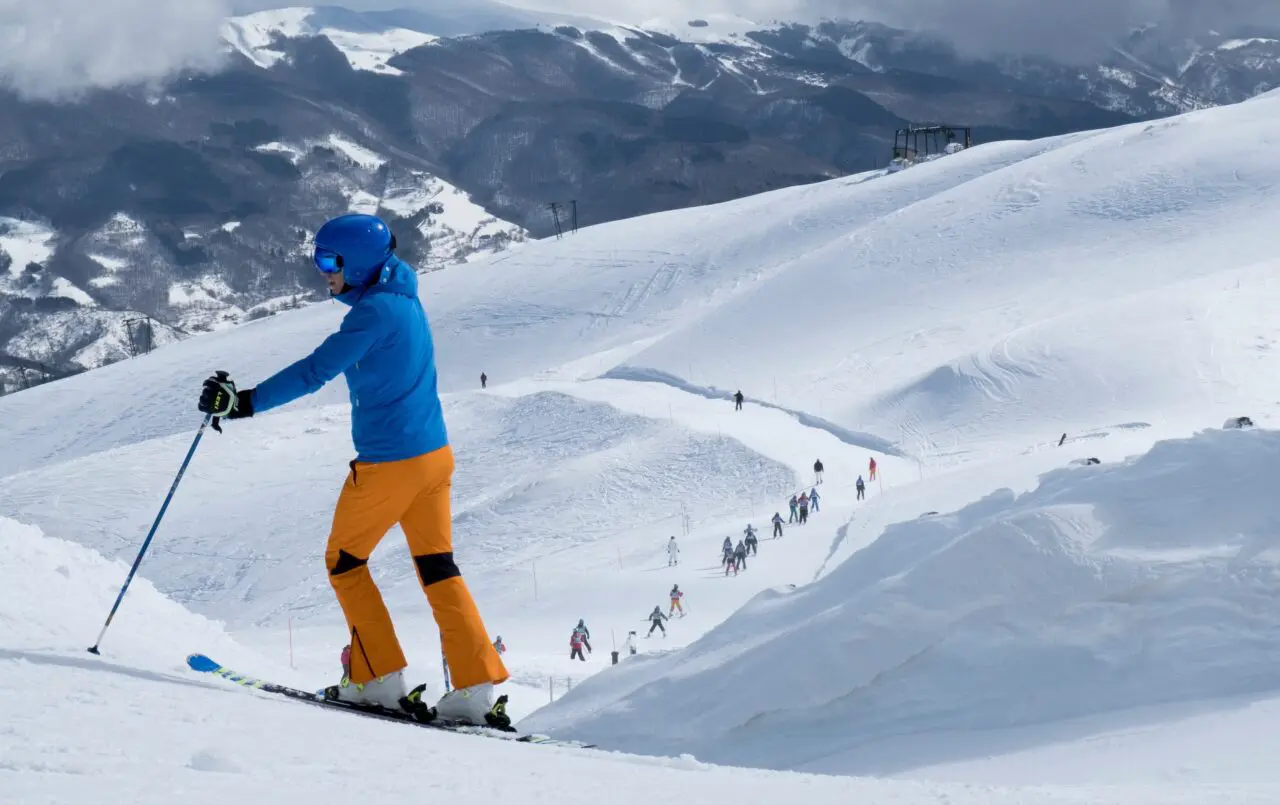 abetone italy - skier