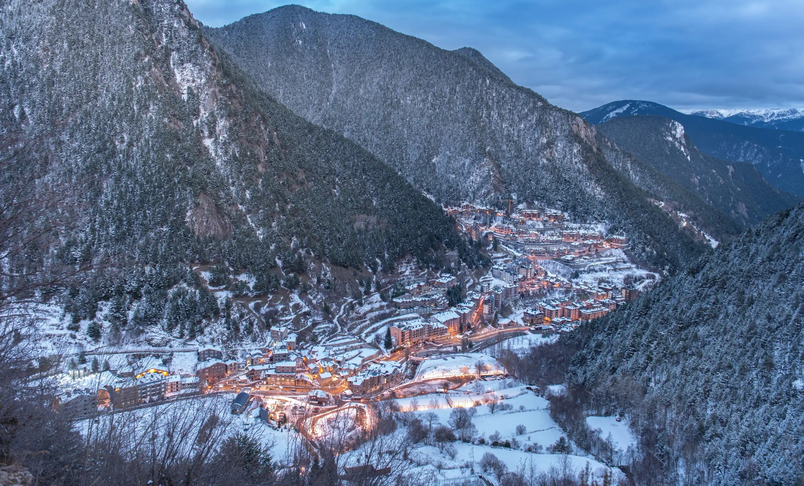 Pal Arinsal in winter with snow